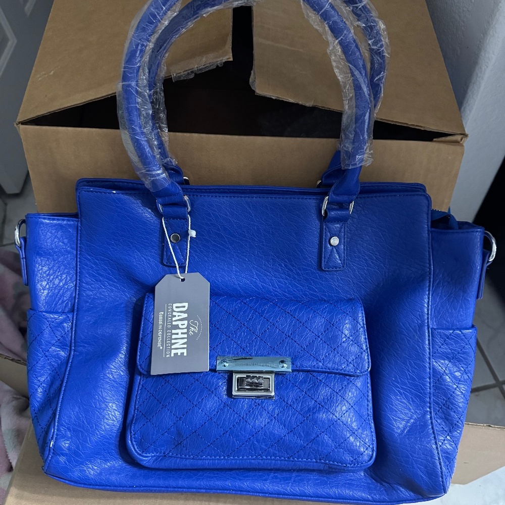 Daphne- CONCEAL AND CARRY BAG